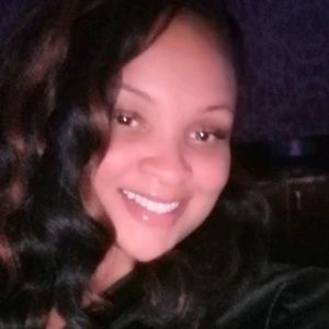 Meet your Posher, Ramona